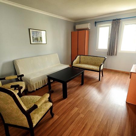 Hanedan Flora Apart Hotel Foca Exterior photo