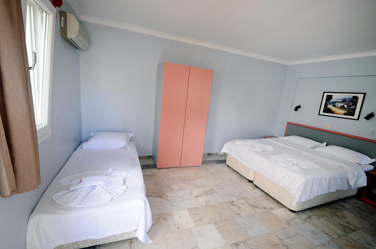 Hanedan Flora Apart Hotel Foca Exterior photo